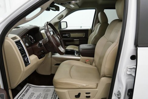 Used 2015 RAM 1500 Laramie w/ Convenience Group image 11