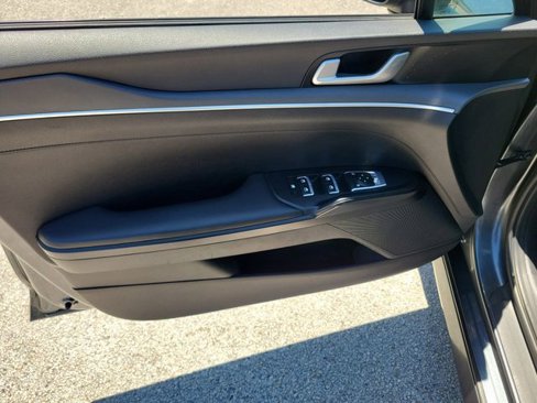 Used 2023 Kia K5 LXS image 18