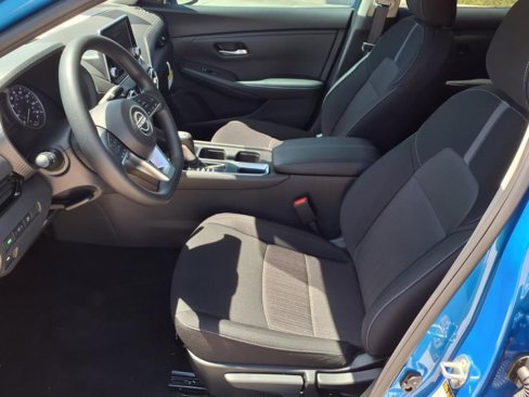 New 2025 Nissan Sentra SV image 10