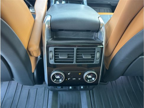 Used 2019 Land Rover Range Rover Sport HSE Dynamic image 26