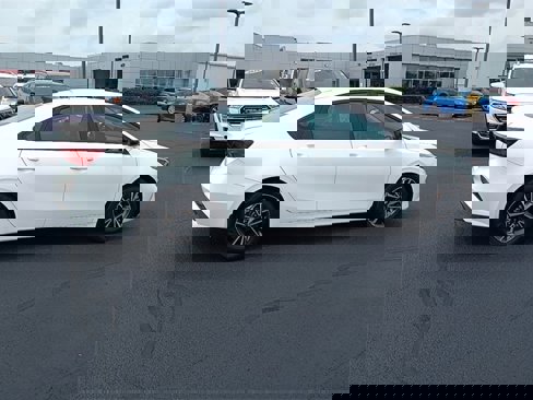 Used 2023 Kia Forte LXS w/ LXS Technology Package image 8