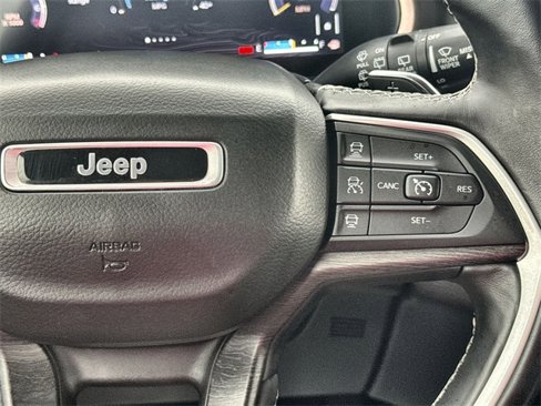 Used 2021 Jeep Grand Cherokee L Limited image 34