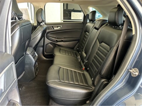 Used 2019 Ford Edge SEL w/ Equipment Group 201A image 17