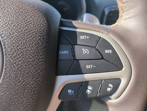 Used 2019 Jeep Grand Cherokee Summit image 17