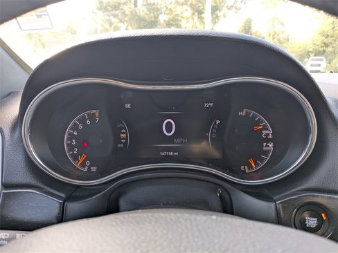 Used 2018 Jeep Grand Cherokee Limited image 29