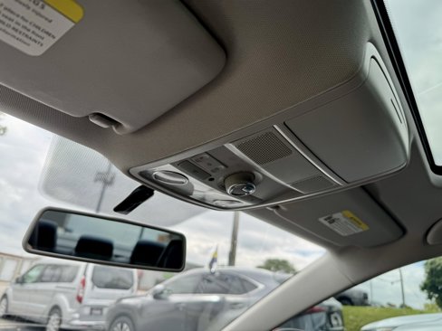 Used 2013 Volkswagen Jetta TDI image 21