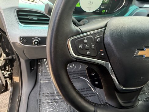 Used 2020 Chevrolet Bolt LT image 28