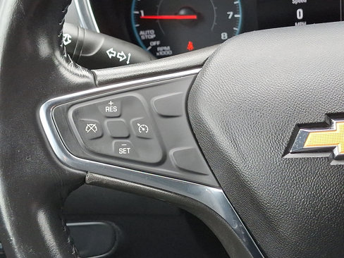Used 2018 Chevrolet Equinox LT image 20