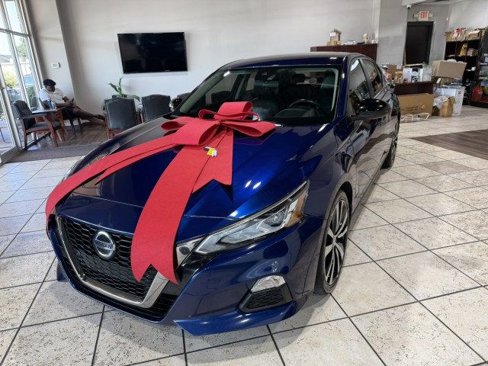 Used 2020 Nissan Altima 2.5 SR image 2