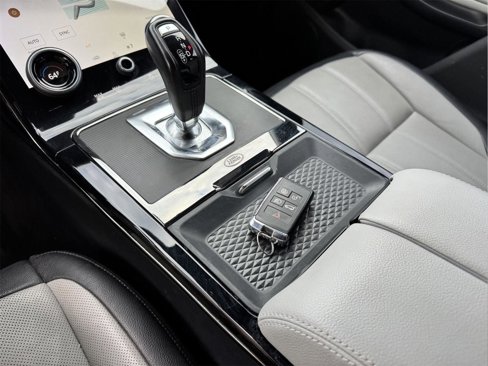 Used 2022 Land Rover Range Rover Evoque R-Dynamic S image 50