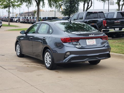 Used 2024 Kia Forte LX image 5