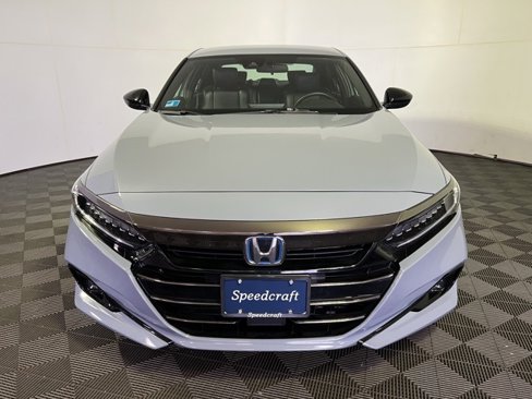 Used 2022 Honda Accord Sport image 3
