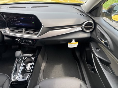 New 2025 Chevrolet Trax ACTIV image 22