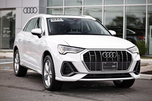 Used 2024 Audi Q3 2.0T Premium Plus image 2