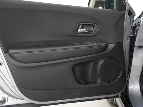 Used 2019 Honda HR-V Sport image 17
