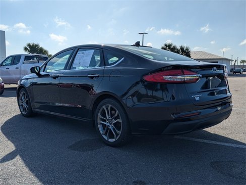 Used 2020 Ford Fusion SEL image 7