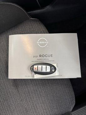 Used 2021 Nissan Rogue SV image 33
