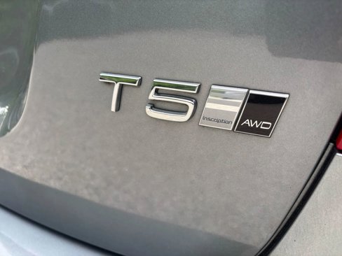 Used 2018 Volvo S60 T5 Inscription image 55