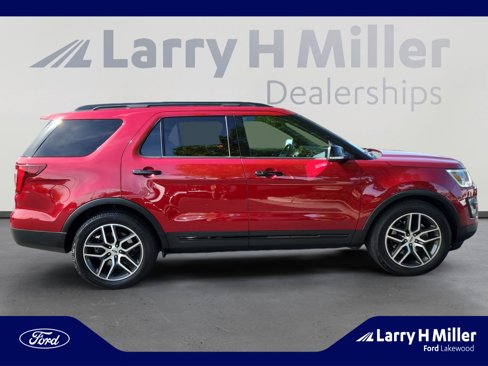 Used 2017 Ford Explorer Sport w/ Equipment Group 401A image 6