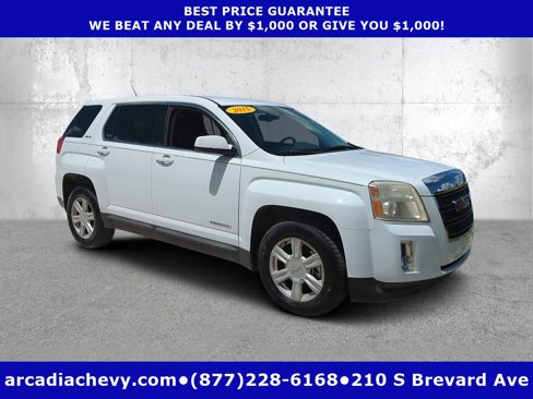 Used 2015 GMC Terrain SLE image 1