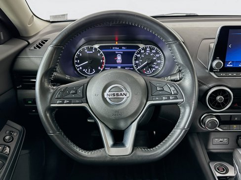 Used 2022 Nissan Sentra SV image 18