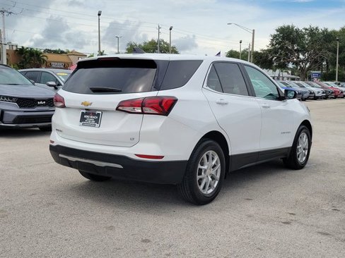 Used 2022 Chevrolet Equinox LT image 6