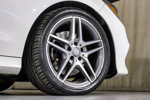 Used 2015 Mercedes-Benz E 350 Sedan image 46