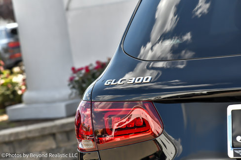 Used 2022 Mercedes-Benz GLC 300 4MATIC image 16
