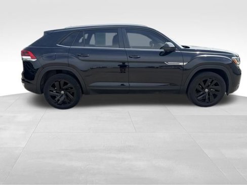 Used 2023 Volkswagen Atlas Cross Sport SE w/ Black Wheel Package image 6