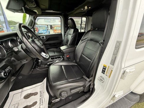 Certified 2021 Jeep Wrangler Unlimited Sahara image 9