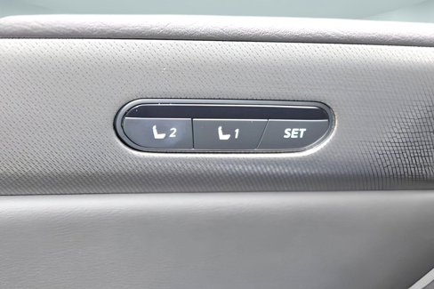 Used 2023 INFINITI QX60 Luxe w/ Cargo Package image 18