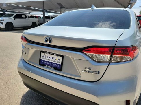 Used 2023 Toyota Corolla LE image 19