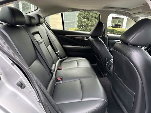 Used 2018 INFINITI Q50 Luxe image 18