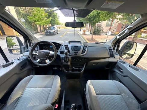 Used 2015 Ford Transit 250 130 Low Roof w/ Exterior Upgrade Package image 5