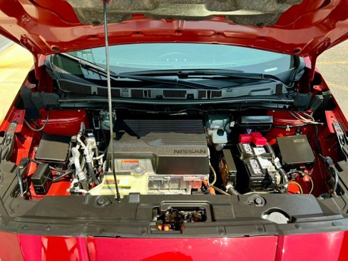 Used 2021 Nissan Leaf SV image 10