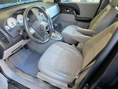 Used 2005 Saturn Vue 2WD V6 w/ Comfort Pkg image 38