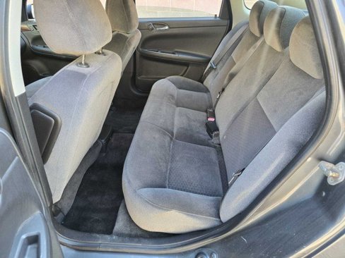 Used 2010 Chevrolet Impala LT image 8