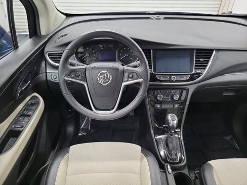 Used 2020 Buick Encore Preferred w/ Safety Package image 12