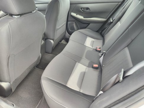 New 2025 Nissan Sentra SV image 24