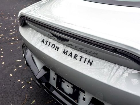 New 2025 Aston Martin V8 Vantage Coupe image 10