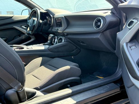 Used 2023 Chevrolet Camaro LT image 14