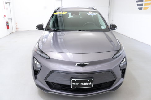 Used 2023 Chevrolet Bolt EUV LT w/ Comfort Package image 2