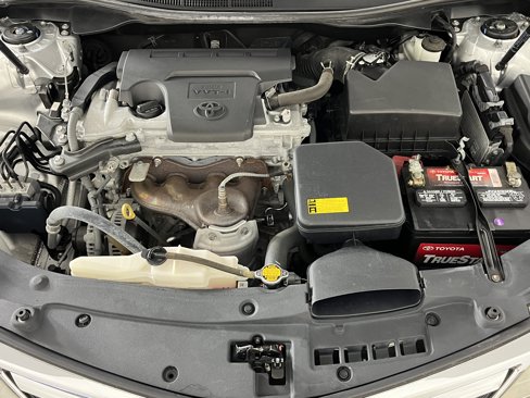 Used 2013 Toyota Camry LE image 21