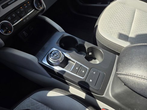 Used 2024 Ford Escape Active image 10