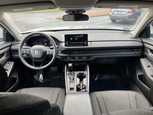 Certified 2024 Honda Accord LX image 30