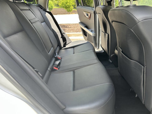 Used 2012 Mercedes-Benz GLK 350 2WD image 19