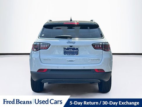 Used 2024 Jeep Compass Limited image 6