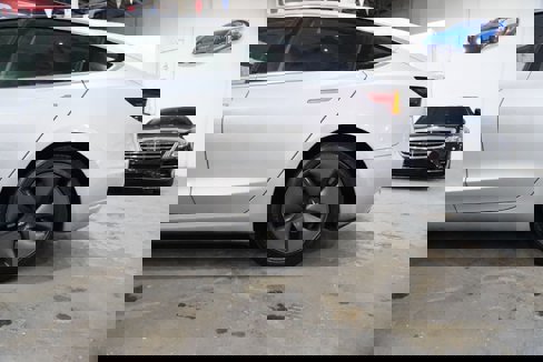 Used 2018 Tesla Model 3 Long Range image 7