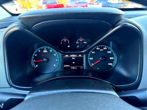 Used 2018 Chevrolet Colorado W/T image 14