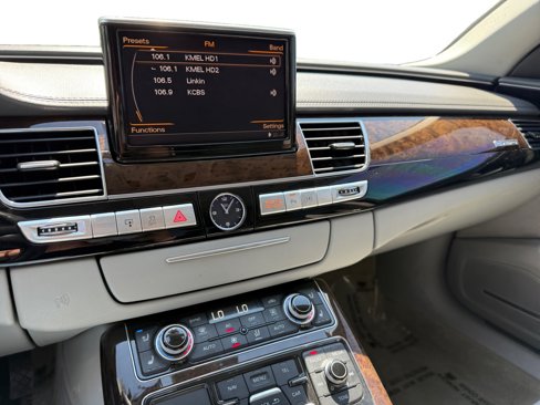 Used 2012 Audi A8 L 4.2 image 12